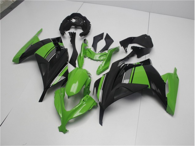 Kawasaki EX300 2013-2016 - Verde Negro Kawasaki EX300 2013-2016 - Verde Negro