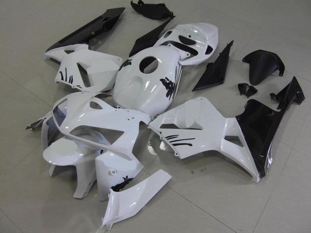 Honda CBR 600 RR 2005-2006 - Blanco con Especial Calcomanías Honda CBR 600 RR 2005-2006 - Blanco con Especial Calcomanías