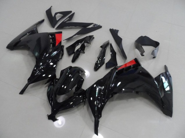 Kawasaki ZX 300R 2013-2016 - Negro Rojo Kawasaki ZX 300R 2013-2016 - Negro Rojo