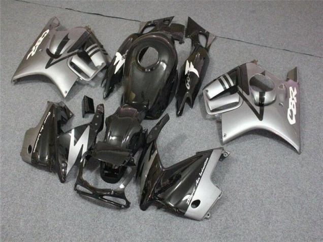 Honda CBR 600 F3 1995-1998 - Negro Honda CBR 600 F3 1995-1998 - Negro