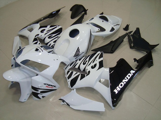 Honda CBR 600 RR 2005-2006 - Blanco Negro Honda CBR 600 RR 2005-2006 - Blanco Negro